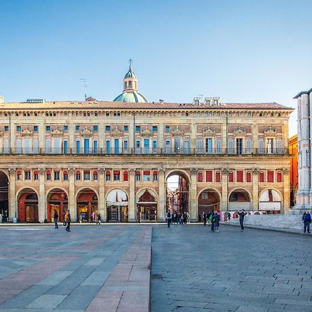 Urbanicooh Guidozagni - Piazza Maggiore View ボローニャ エクステリア 写真