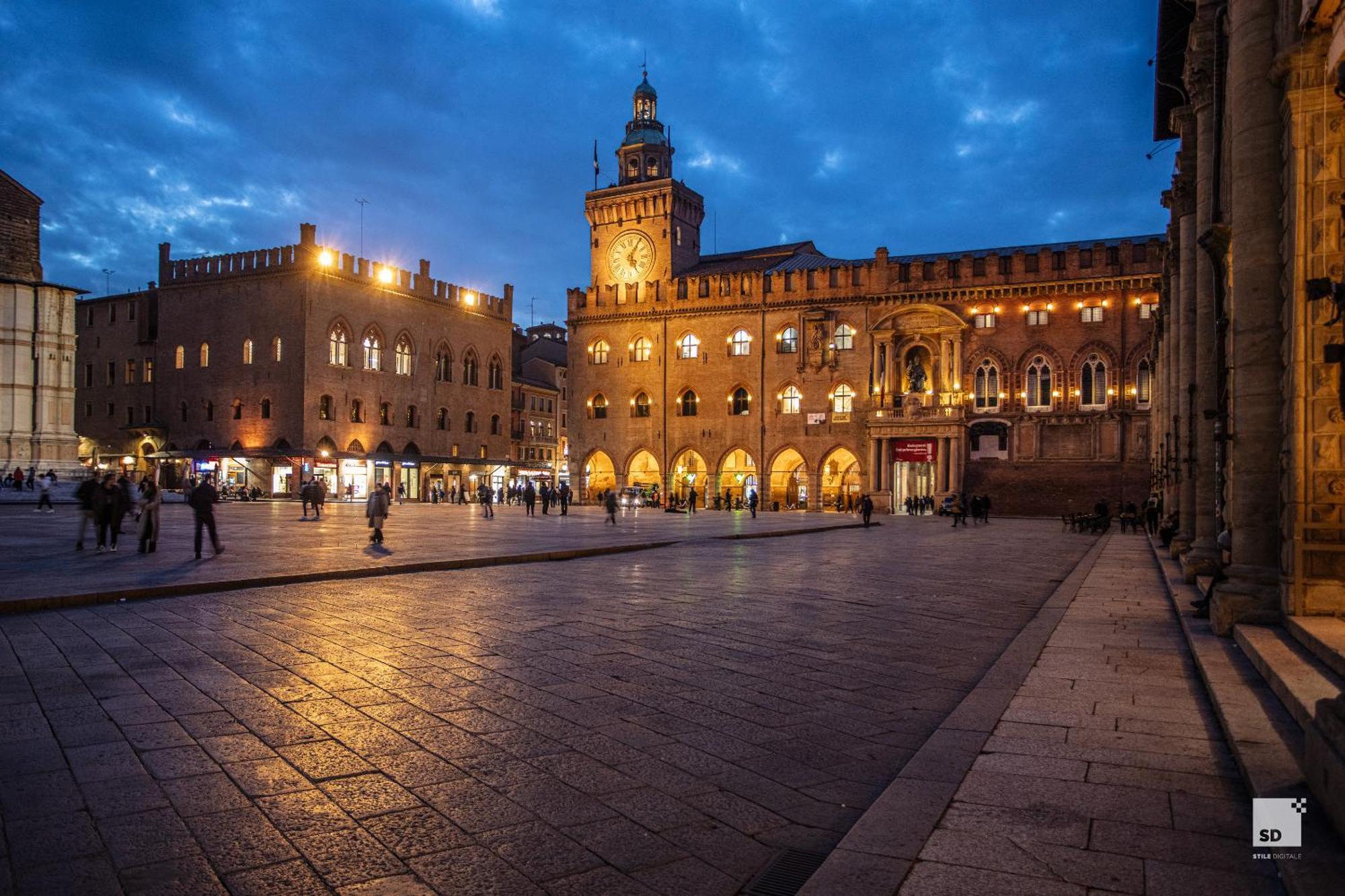 Urbanicooh Guidozagni - Piazza Maggiore View ボローニャ エクステリア 写真